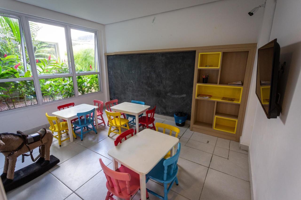 Apartamento Residencial Jardim Palmeiras 2 *